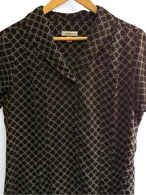 croft & barrow Black Button-Down Short-Sleeve Blouse with Chain Geometric Print